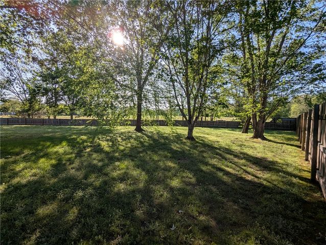 2871 Colton Cove, Fayetteville, AR 72701