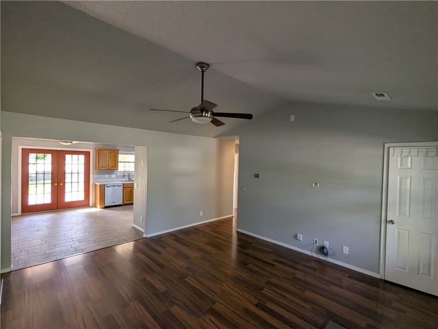2871 Colton Cove, Fayetteville, AR 72701