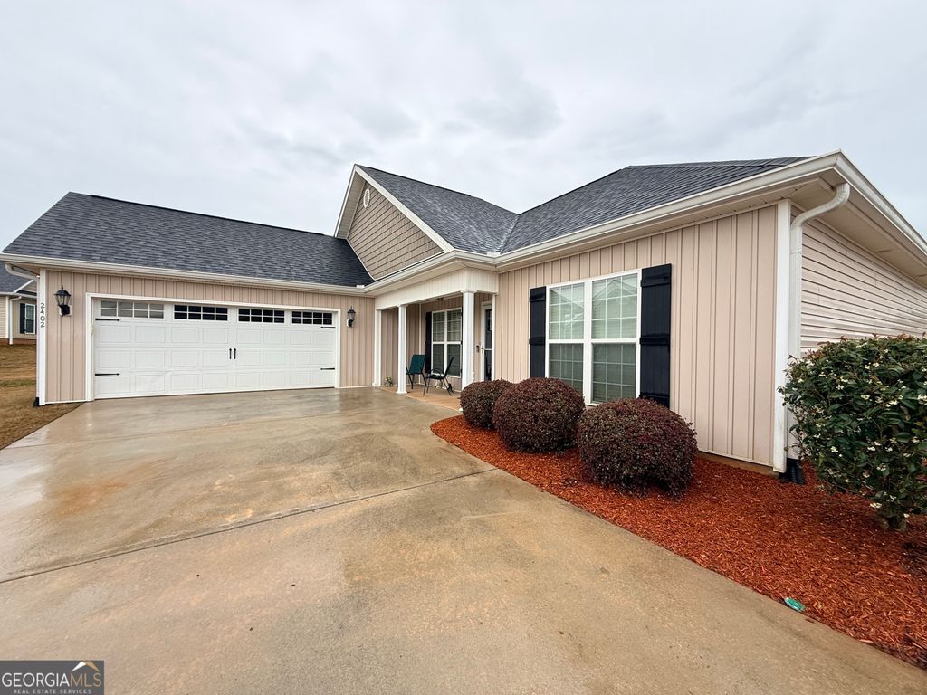 2402 Quail Ridge Lane, Perry, GA 31069