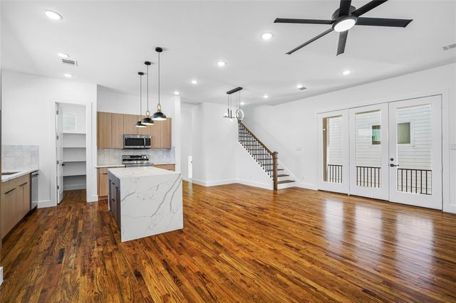 3405 Baer Street, Houston, TX 77020