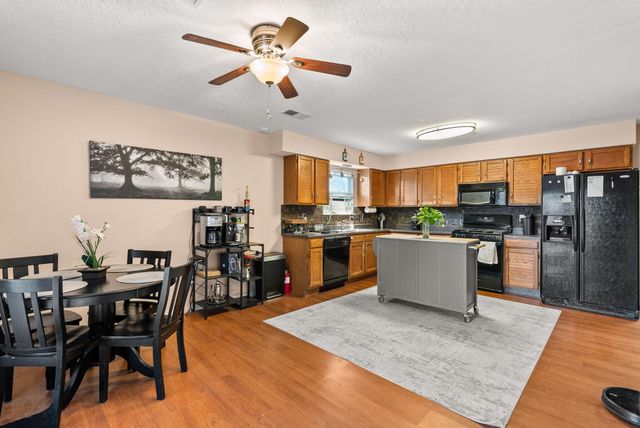 6404 GAMBEL QUAIL Road NE, Rio Rancho, NM 87144