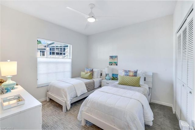 859 Tanbark DR 101, Naples, FL 34108