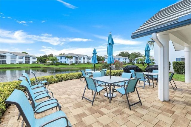 859 Tanbark DR 101, Naples, FL 34108