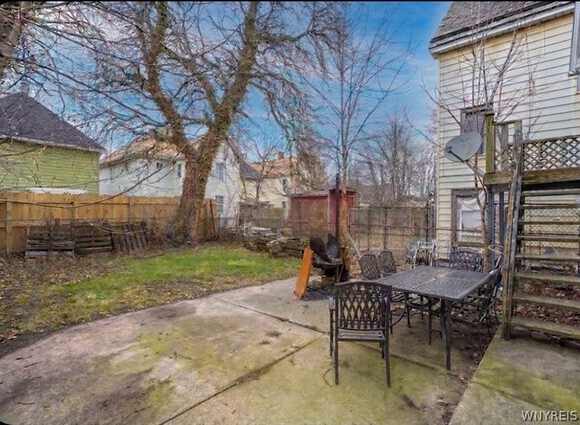 221 Chadduck Avenue, Buffalo, NY 14207