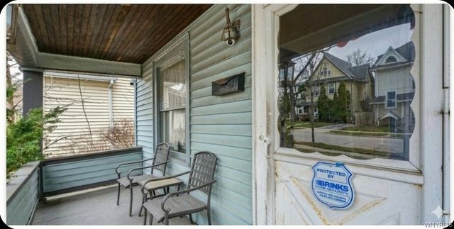 221 Chadduck Avenue, Buffalo, NY 14207