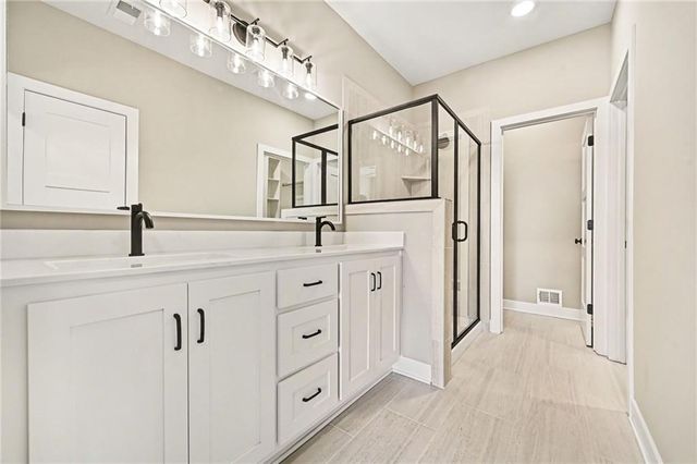 466 Green Drive, Lawson, MO 64062