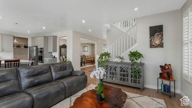 6129 W COULEE LN, West Jordan, UT 84081