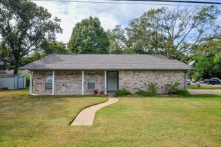 2017 Penick Road, Waller, TX 77484
