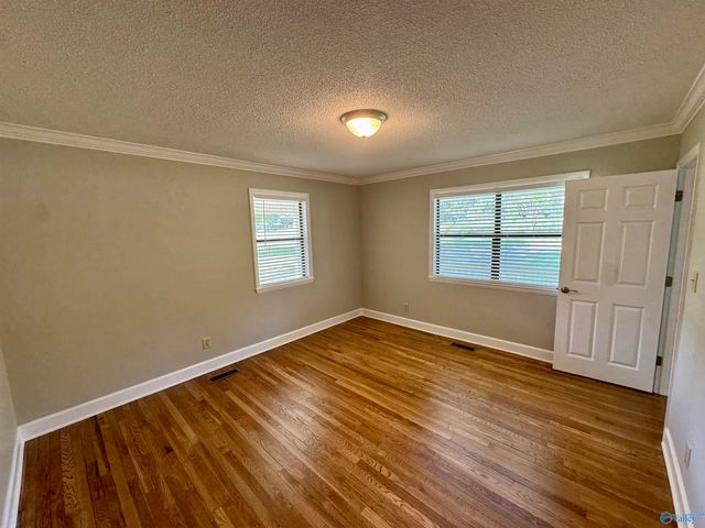 16374 Oakdale Road, Athens, AL 35613