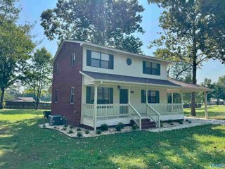 16374 Oakdale Road, Athens, AL 35613