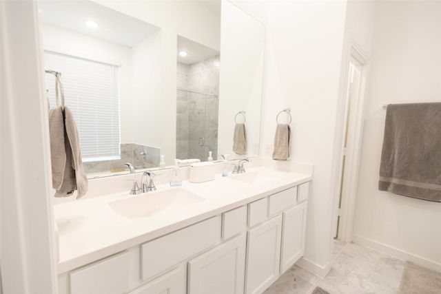3918 Southbend Court, Denison, TX 75020