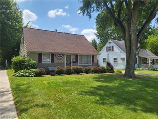 2874 Grant Street, Lorain, OH 44052