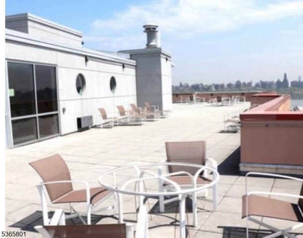 1611 Hudson Park 1611, Edgewater Boro, NJ 07020