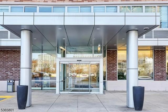 1611 Hudson Park 1611, Edgewater Boro, NJ 07020