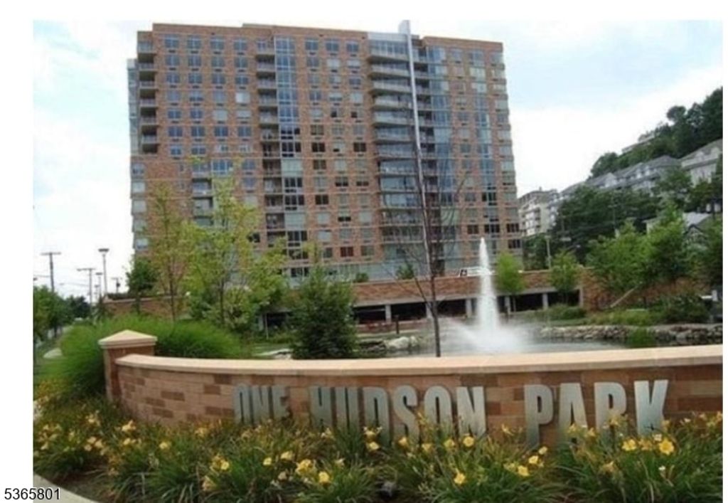 1611 Hudson Park 1611, Edgewater Boro, NJ 07020