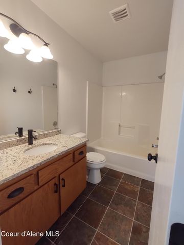 13747 N NATALIE ST 1&2, Rathdrum, ID 83858