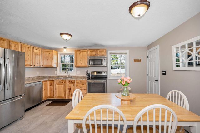 30 Back River Road, Merrimack, NH 03054