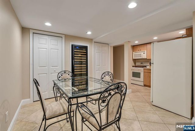 26 Rabkin Drive, Clifton, NJ 07013