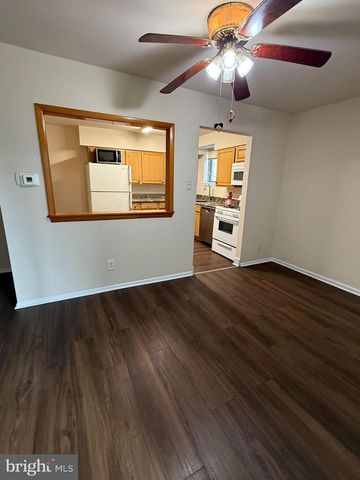 171-1 ECHELON RD, Voorhees, NJ 08043