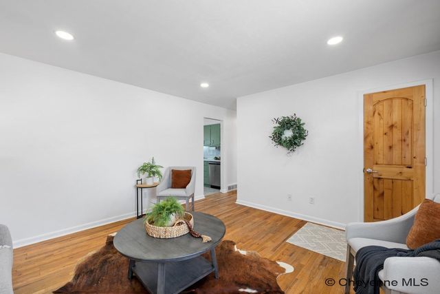 805 STEVENS DR, Cheyenne, WY 82001
