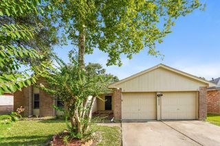 1711 Meadow Green Drive, Missouri City, TX 77489