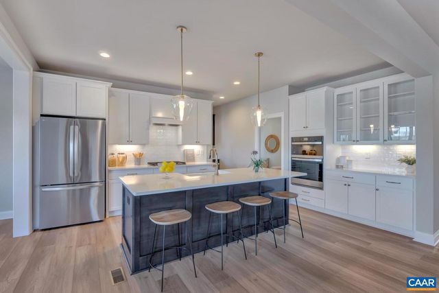 114 RIPARIAN CT, Charlottesville, VA 22911