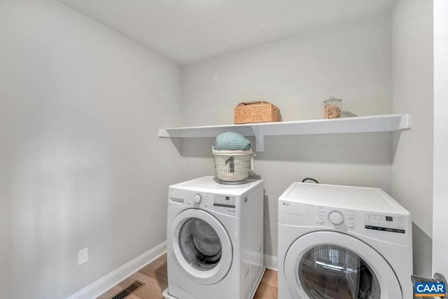 114 RIPARIAN CT, Charlottesville, VA 22911