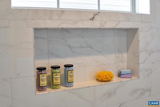 114 RIPARIAN CT, Charlottesville, VA 22911