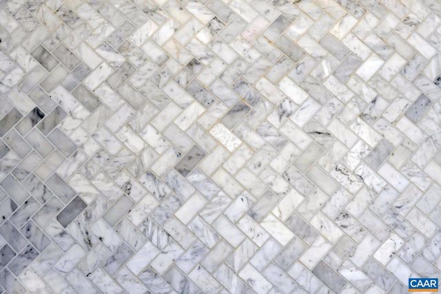 114 RIPARIAN CT, Charlottesville, VA 22911