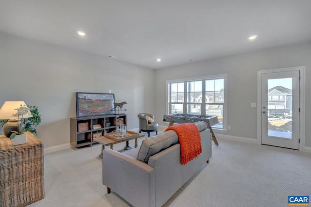 114 RIPARIAN CT, Charlottesville, VA 22911