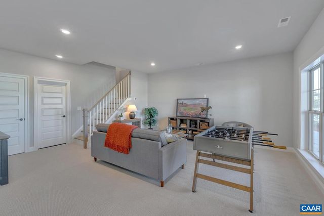 114 RIPARIAN CT, Charlottesville, VA 22911