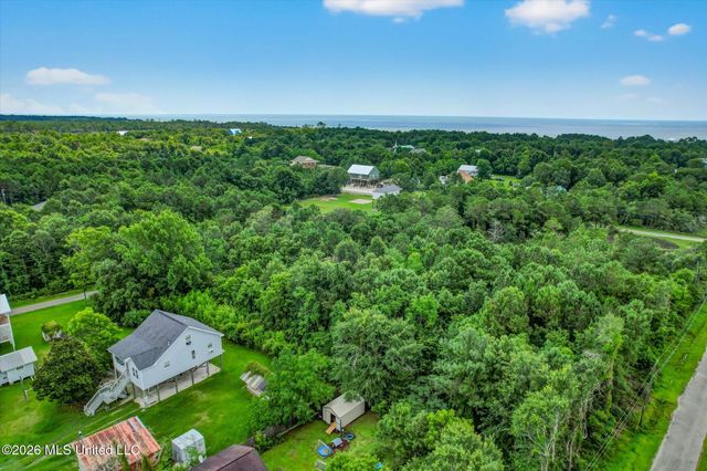 5177 Herron Street, Bay Saint Louis, MS 39520