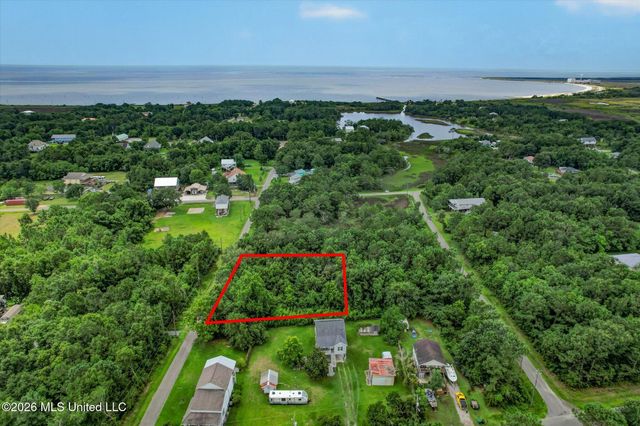 5177 Herron Street, Bay Saint Louis, MS 39520
