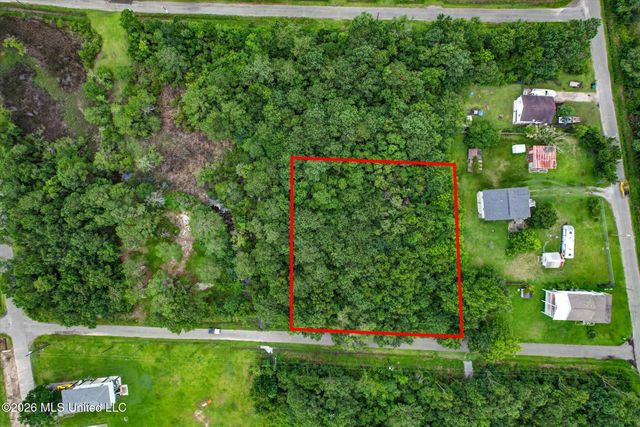 5177 Herron Street, Bay Saint Louis, MS 39520