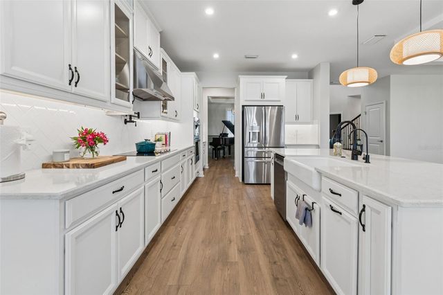 6870 TALAMORE DRIVE, Wesley Chapel, FL 33545