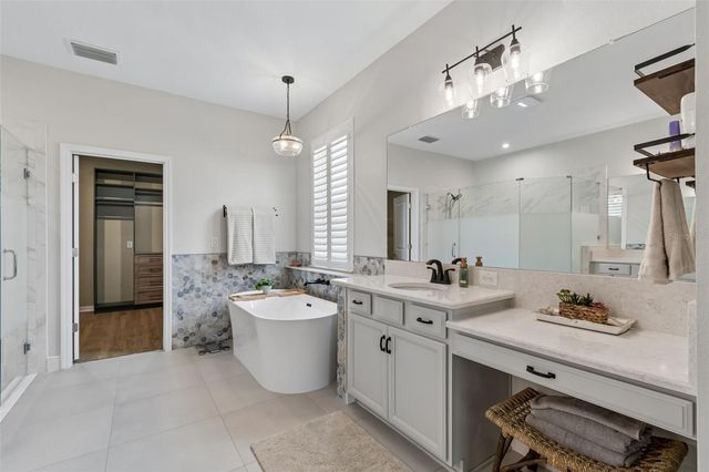6870 TALAMORE DRIVE, Wesley Chapel, FL 33545