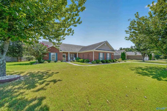 115 Cool Creek Road, Hazel Green, AL 35750