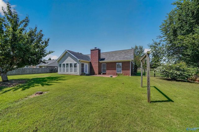115 Cool Creek Road, Hazel Green, AL 35750