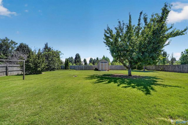 115 Cool Creek Road, Hazel Green, AL 35750