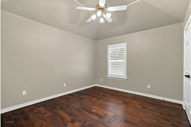 2620 Heather Brook Court, Bedford, TX 76021