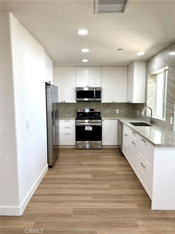 310 E Grand Avenue 208, El Segundo, CA 90245