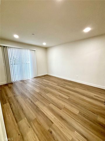 310 E Grand Avenue 208, El Segundo, CA 90245
