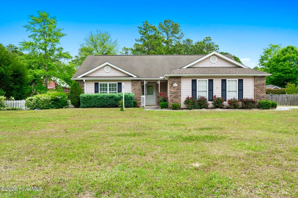 5024 Pender Road, Shallotte, NC 28470