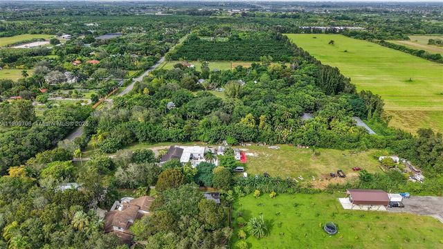 23825 SW 142nd Ave, Homestead, FL 33032