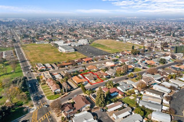 1821 Rose Ave, Ceres, CA 95307