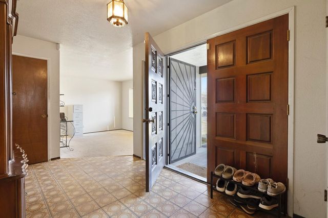 1821 Rose Ave, Ceres, CA 95307