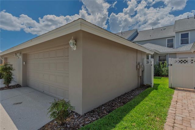 10109 HAYFIELD WAY, Tampa, FL 33626