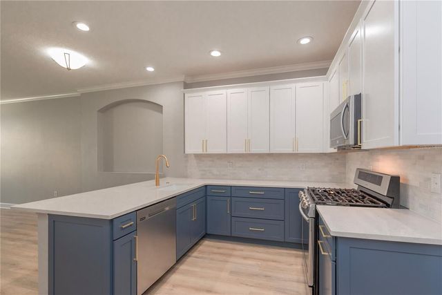 10109 HAYFIELD WAY, Tampa, FL 33626