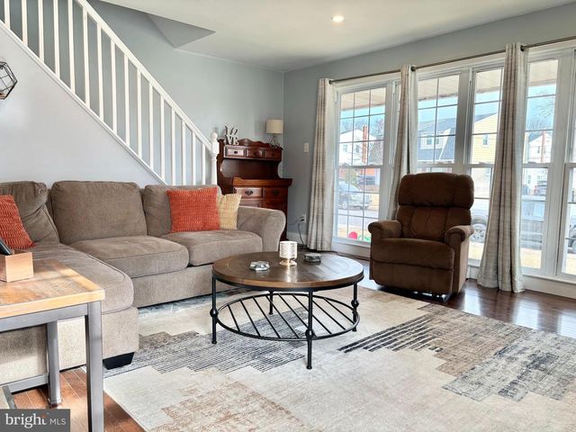 829 HOOD RD, Swarthmore, PA 19081