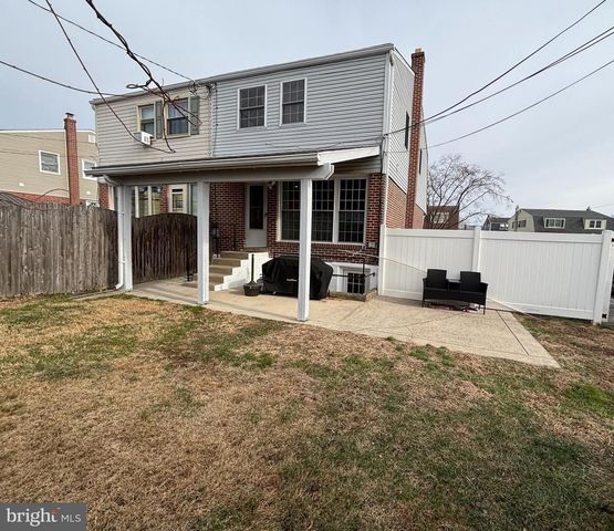 829 HOOD RD, Swarthmore, PA 19081